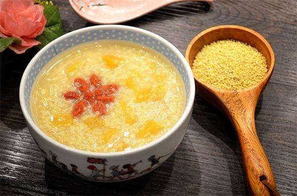 脾胃虚弱会影响营养吸收,5种食疗方法调理最管用!