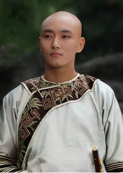 真迷！为爱跳河，又被爆出新恋情，到底离婚了吗？！
