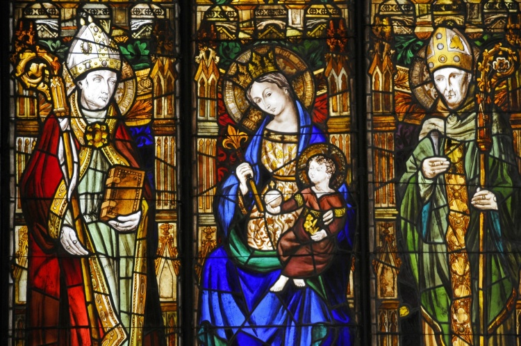 为了帮女生拍张好照片，人类走了多远？