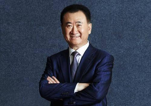 万达再启卖卖卖模式，百货创办12年成弃子，王健林下一个会卖谁？