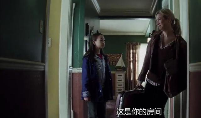 丧尽天良,可爱乖巧的小女孩,父母竟残忍的把她关进烤箱烧死她