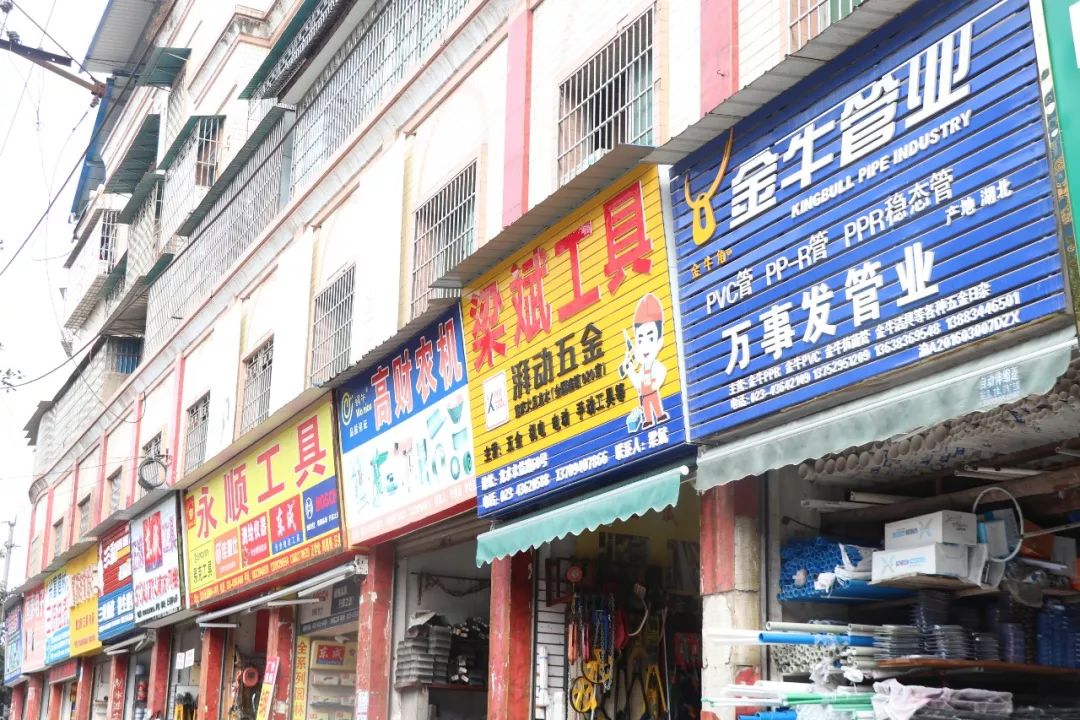 如果报纸都停办了，老年人怎么办？