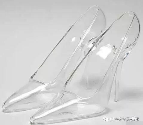心理测试：假如你是灰姑娘，你要哪双水晶鞋？测你婚后是什么命！