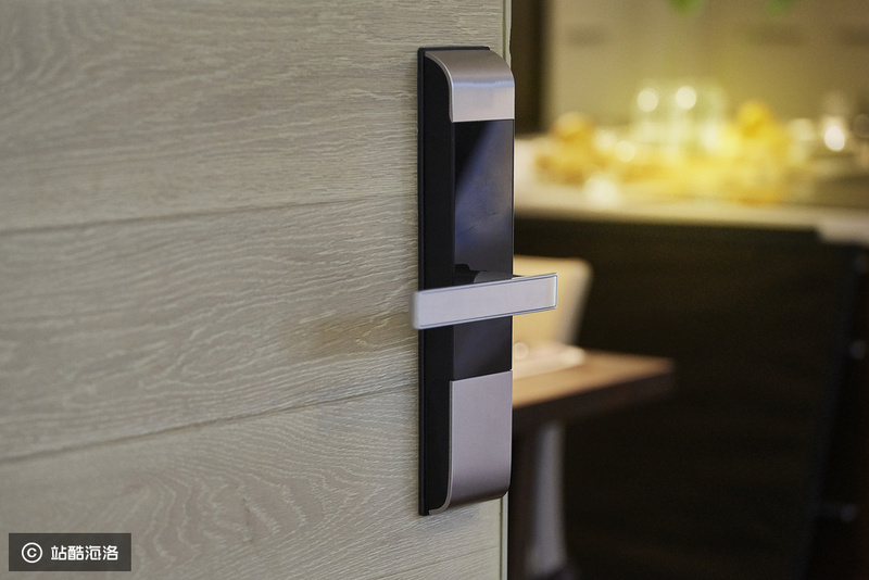 智能门锁,三千品牌争夺百亿级公司门票 | 36氪新风向