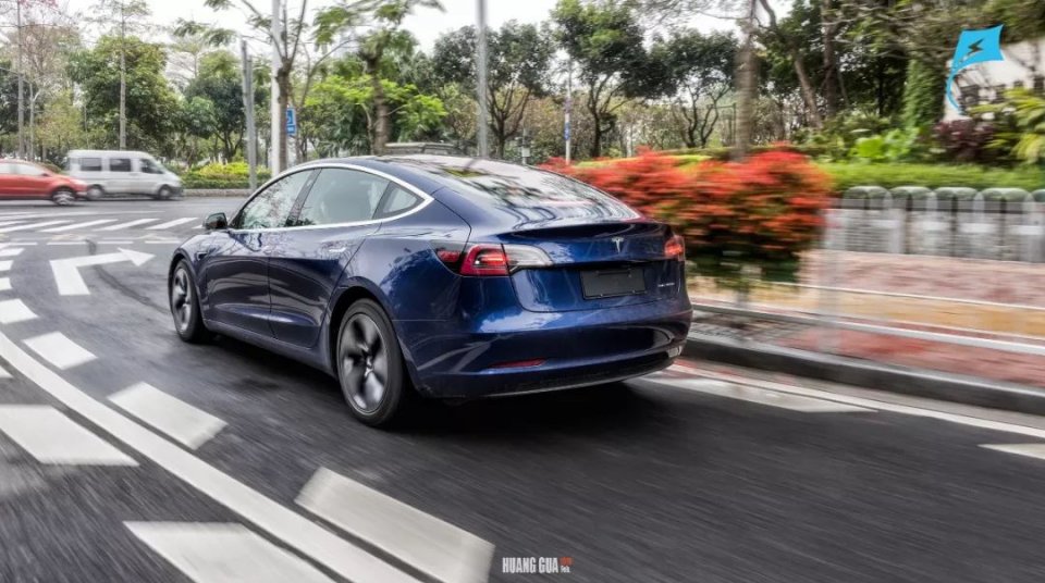 试驾特斯拉Model 3：贵不是它的错，或许是我的错！