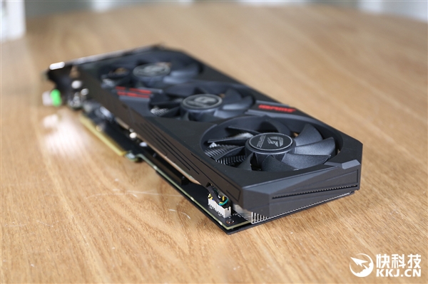 七彩虹iGame GTX 1660 Ti Ultra 6G显卡拆解图赏