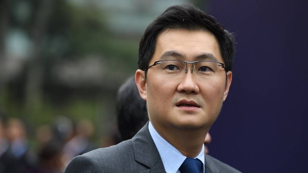 【虎嗅早报】微信回应误翻译事件：正紧急修复；阿里云出现大规模故障，回应：将尽快处理赔偿事宜