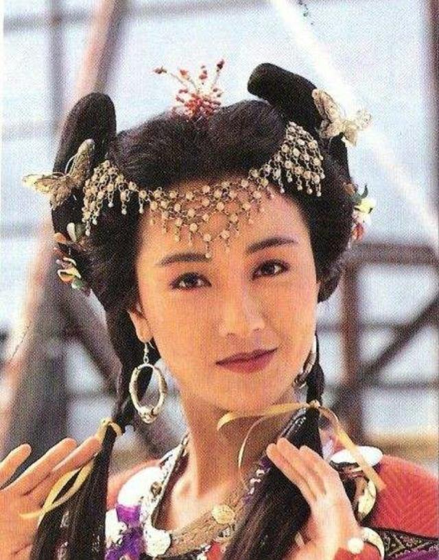 叶童为何会在《倚天屠龙记》中饰演赵敏,因为观众呼声太高