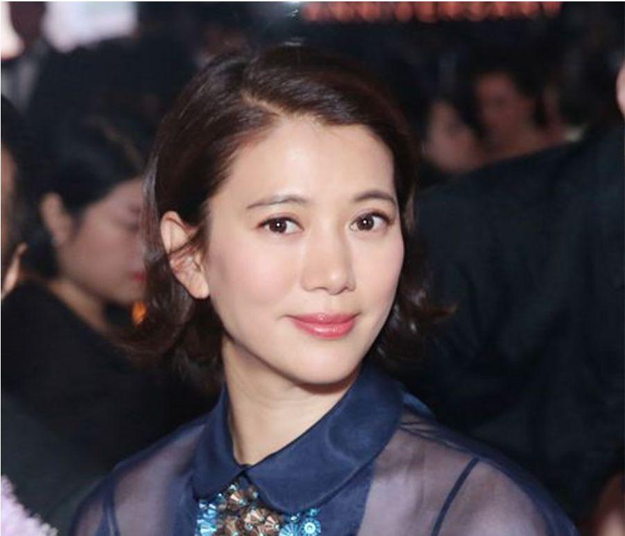 又一个女星在网红滤镜下翻车了，漫画脸鼻祖也经不住啊！