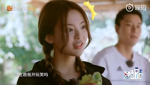 王源杠上杨超越，背后的问题你站谁