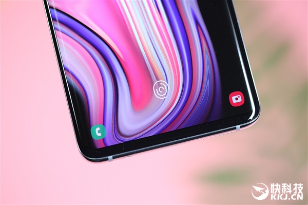 超感官全视屏旗舰！三星S10真机图赏