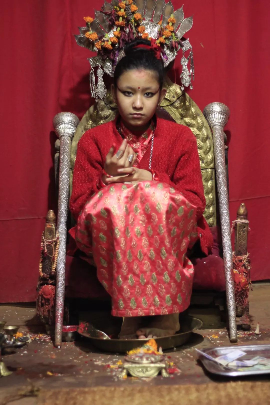 "活女神"库玛丽:尼泊尔最孤独的人