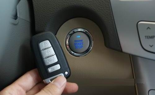 汽车“一键启动”只知道用来点火？其实它还有这些功能，别浪费了
