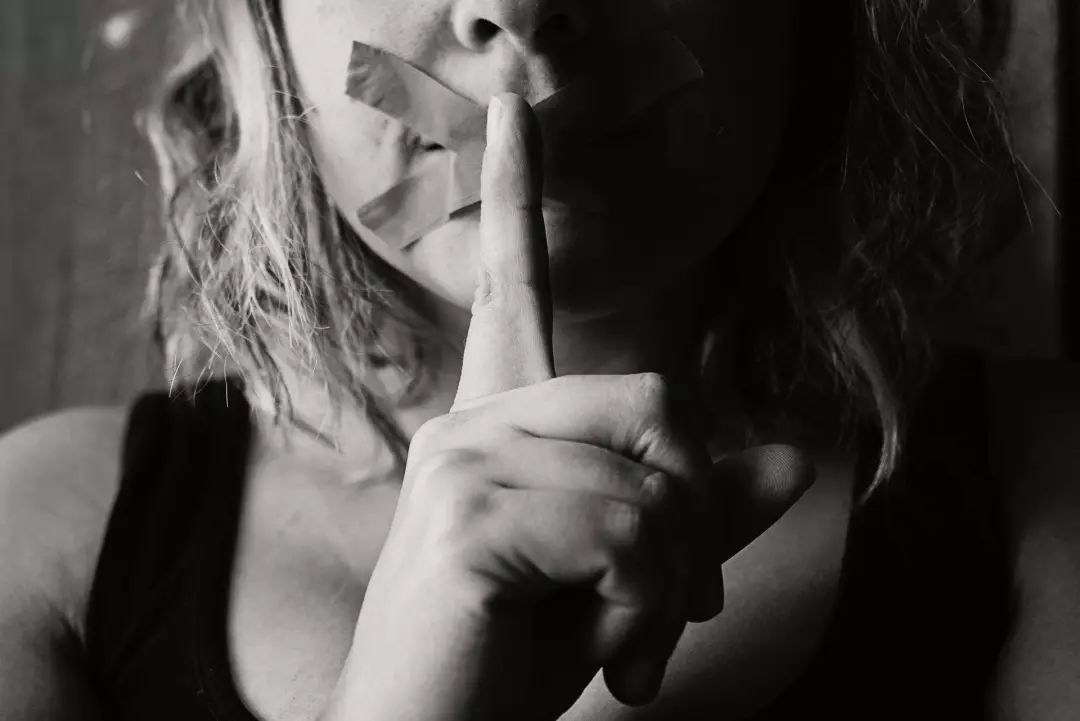 这些「欺骗」父母的谎言，我每天都在说｜唠氪儿