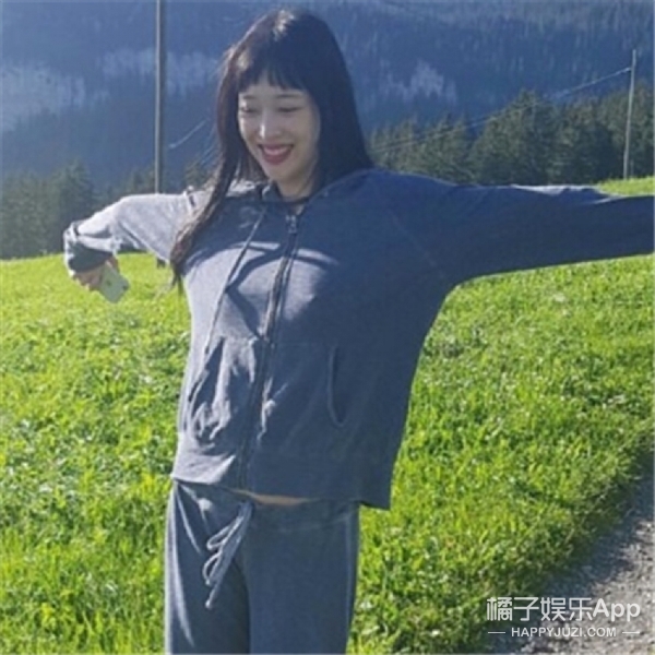 她在直播里这么做合适吗？
