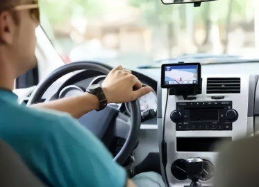 老司机开车可能有的三个习惯，看看你能占几个？