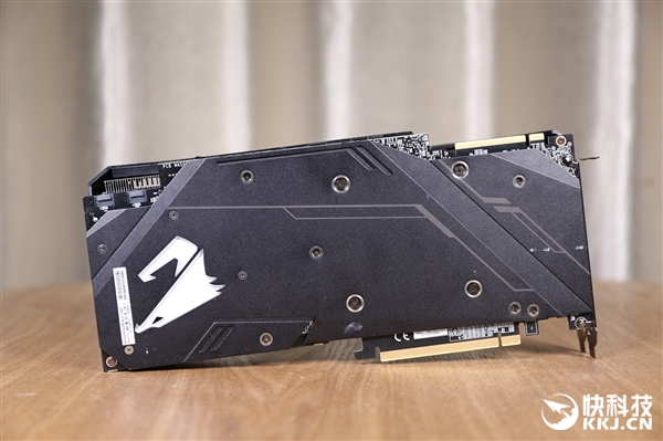 技嘉Aorus RTX 2080 Ti Xtreme 11G显卡拆解图赏