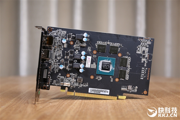 设计眼前一亮！影驰GTX 1650显卡拆解图赏