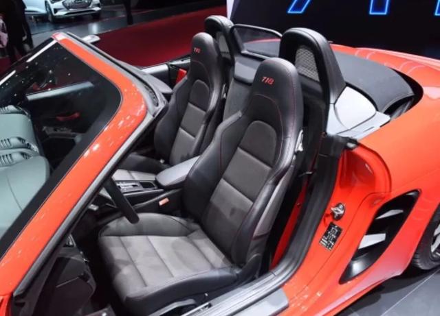 最靓的仔 11款敞篷双门双座Roadster跑车