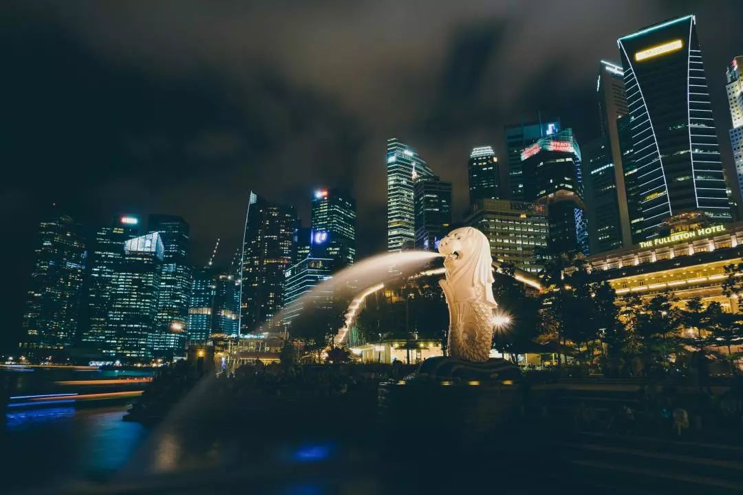 路边摊尝遍米其林!在这座被忽略的美食之城,48小时吃到撑…