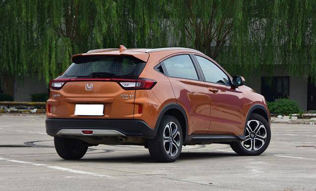 T-Cross后生可畏,2651mm 超长轴距,XRV力不从心