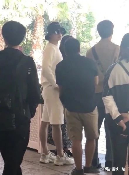 乔欣杨洋恋情再添锤，前任李沁发博暗示，但她一张嘴就输给乔欣了