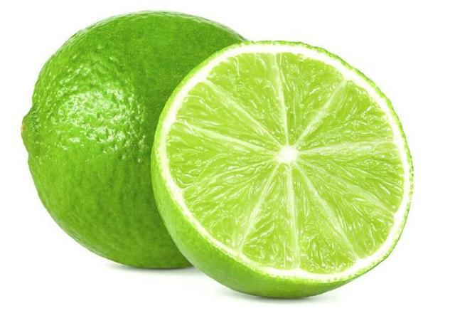 青柠檬有9大好处,怎么泡水喝最好,与黄柠檬比哪个美白效果好?