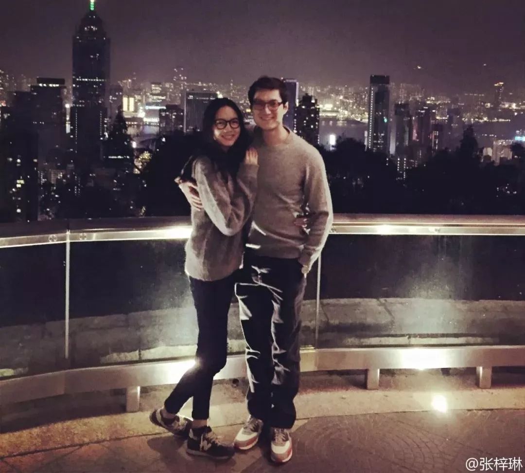 这个低调了12年的宝藏女孩，终于藏不住了.....