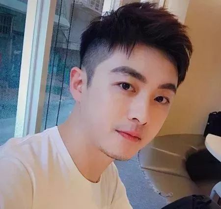 男生夏天适合什么发型 男士干净利落清爽短发2019