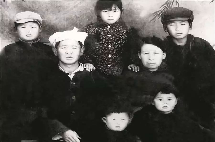 他7岁被领养，一生贫苦，马云却说他改变了自己的人生！