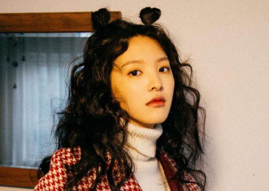 章若楠“章导”生活照,网友直呼:“楠朋友!”