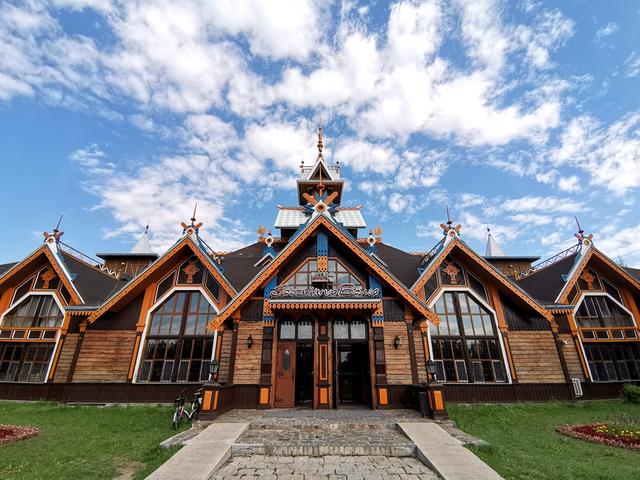 哈尔滨伏尔加庄园夏日风情,异国情调中的清凉假期