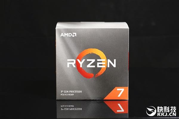 AMD钦定甜点CPU！锐龙7 3700X开箱图赏