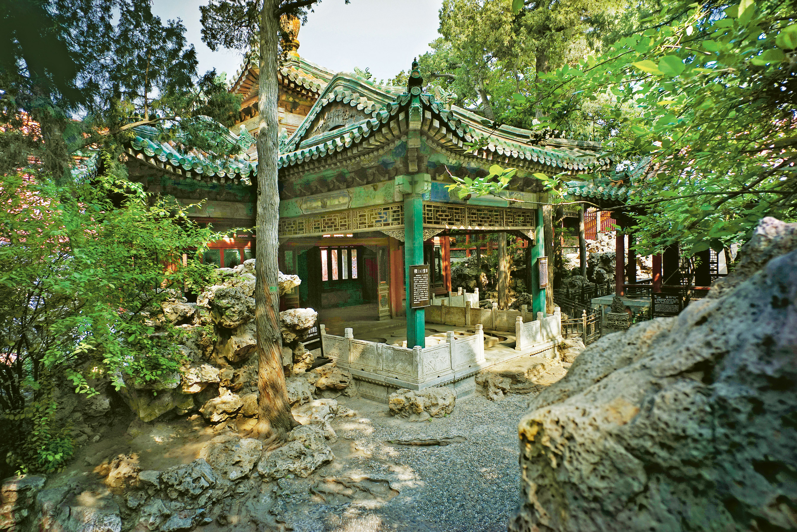 褉赏亭外景 任超摄