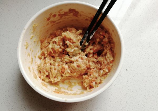 教你制作美味的芝士夹心肉丸子，香而不腻，一家人都说太好吃了