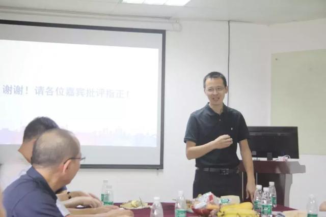 深圳市岳阳县商会走进广州云星,商会顾问潘锦为云星提出六大建议