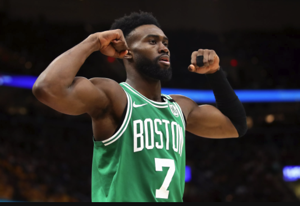 杰伦-布朗：我要多冲击篮下，打出侵略性