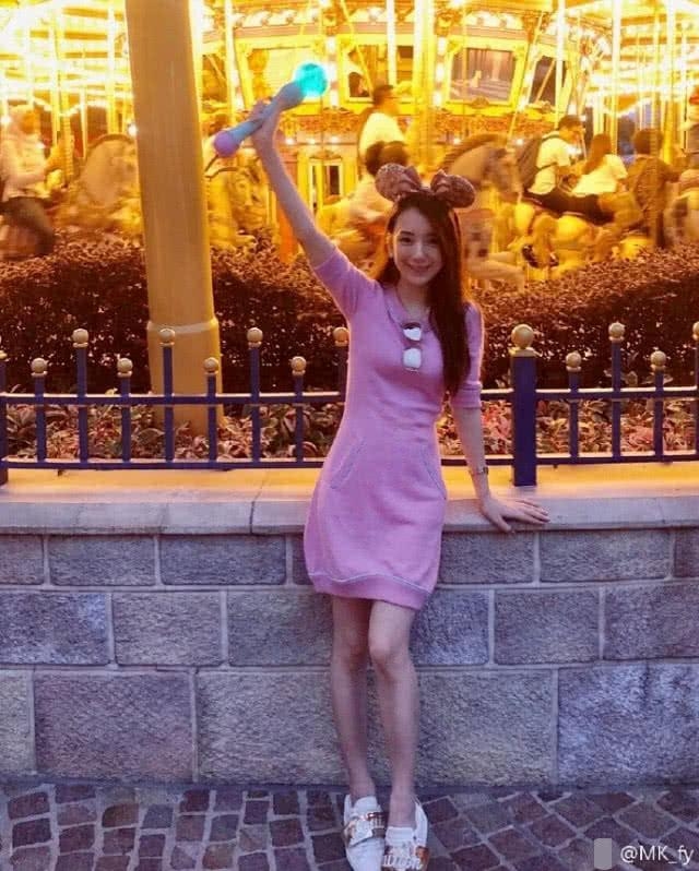 郭富城默认方媛怀二胎，笑着说“很快可以公布了”暗示未满三个月