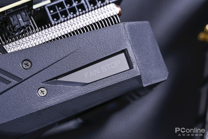 技嘉AORUS GeForce RTX 2080 Ti XTREME评测：极致旗舰