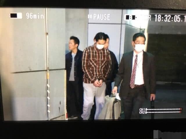 蒋劲夫黄景瑜都被日媒报道，中浦悠花验伤报告足证“铁拳”恐怖