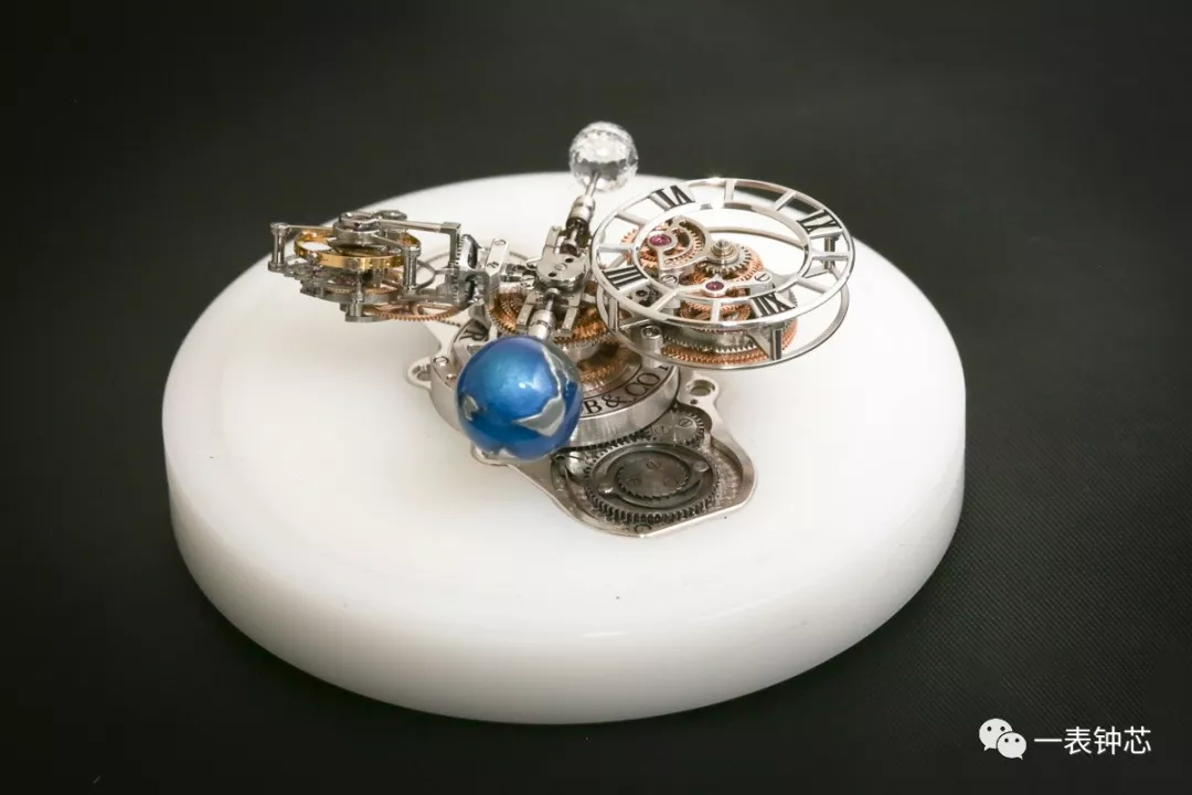 全面解析捷克豹宇宙天体陀飞轮(内附震撼视频