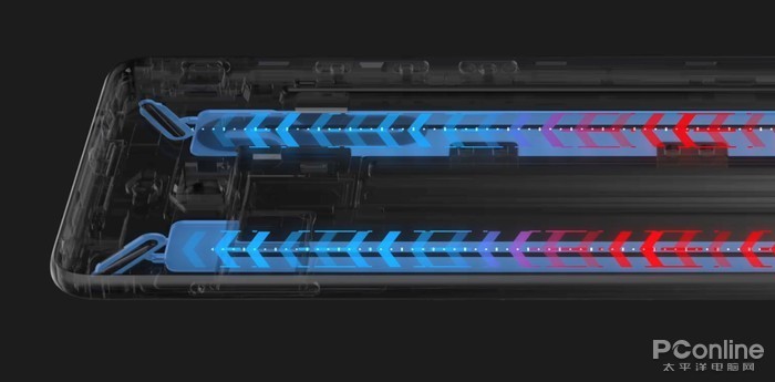 ICE多维立体散热技术 红魔Mars电竞手机冷酷吃鸡