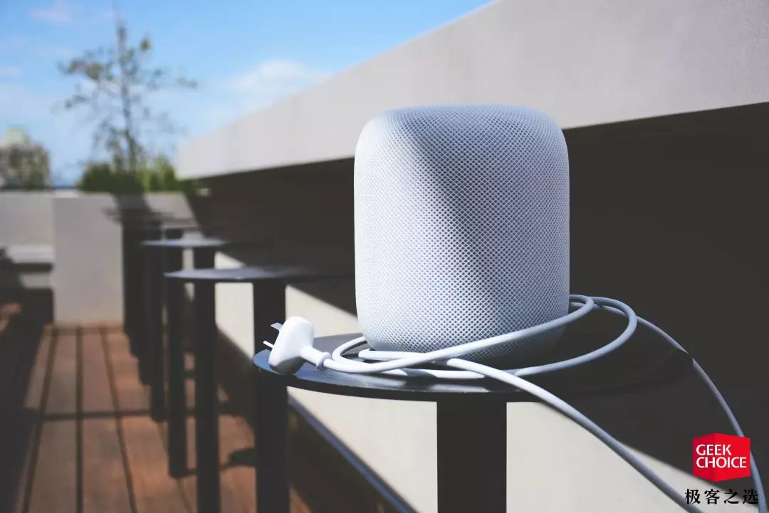 除了公布国行版 HomePod 上市日期，苹果还带来了几款新配件