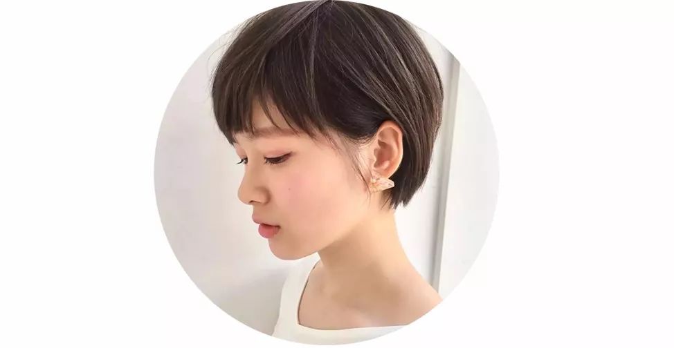 可以性感和可爱的日系露耳短发,剪了就再也不想留长!