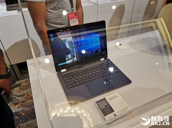 骁龙8cx晶圆、笔记本欣赏：50％电量能用一整天
