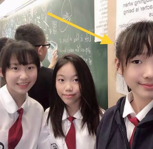 小S女儿新照靓过妈妈！这位明星因女儿被群嘲，想出国隐退