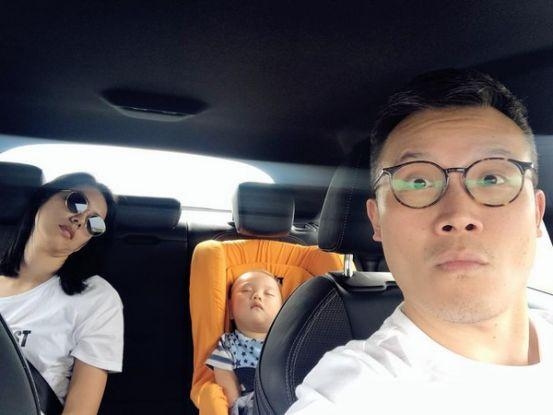 女星产后兼顾家庭事业压力大险崩溃 气到离家出走！