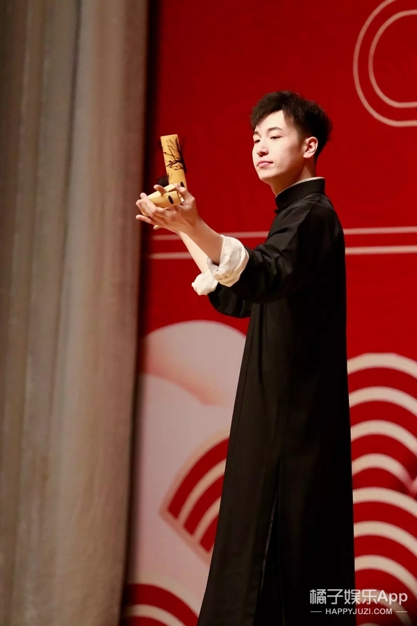 这届相声演员也太好看了吧...德云社是要出男团吗？