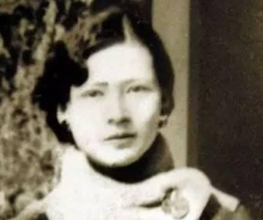 她们的18岁成人礼：一批新鼻子