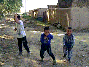 搞笑gif趣图:尬舞,我们是专业的!